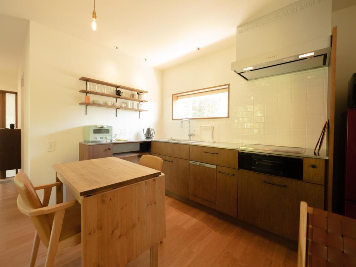 Coboushi ハナレ Guest House Niseko Bagian luar foto