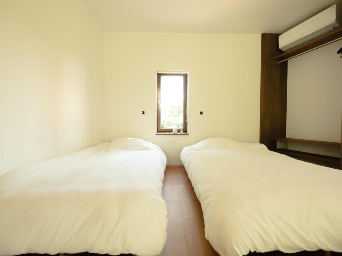 Coboushi ハナレ Guest House Niseko Bagian luar foto
